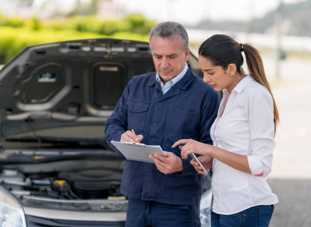 Low-cost car insurance agents in De Pere, WI
